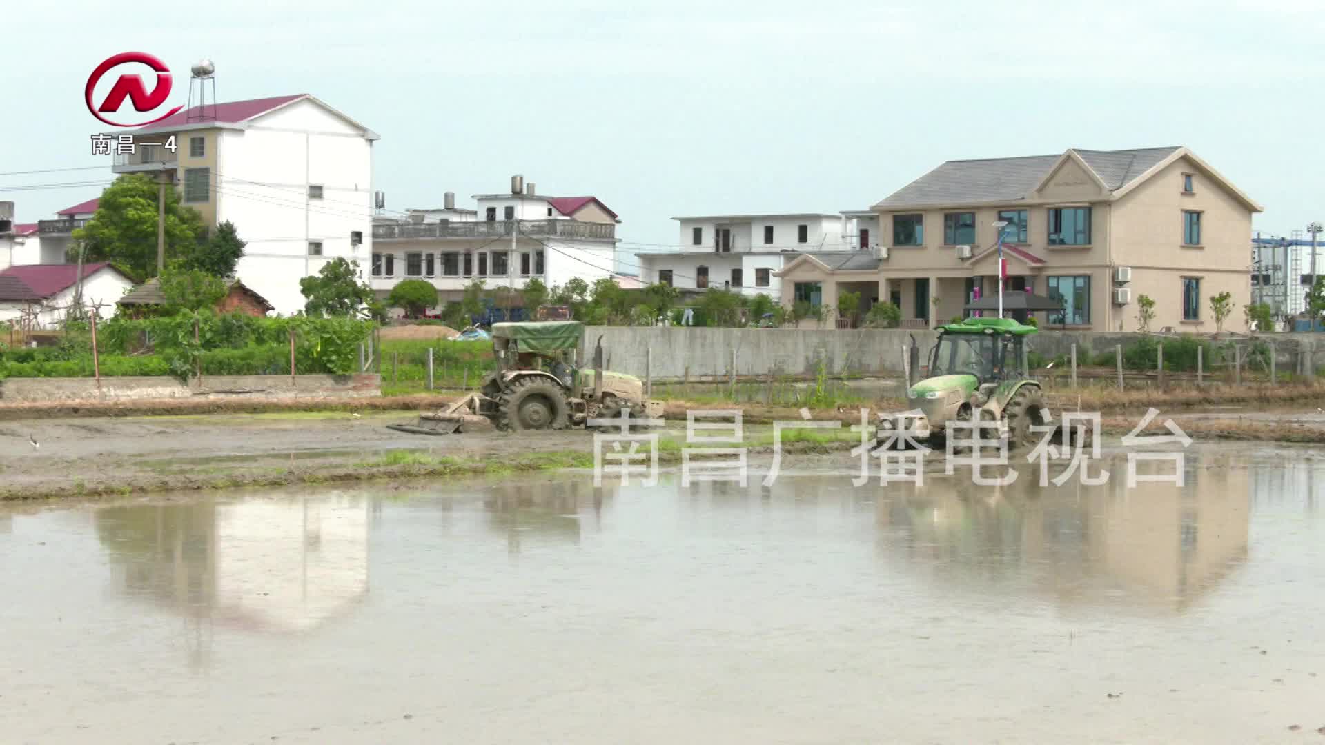 【豫章农视】进贤县：农机安全宣传教育进田间