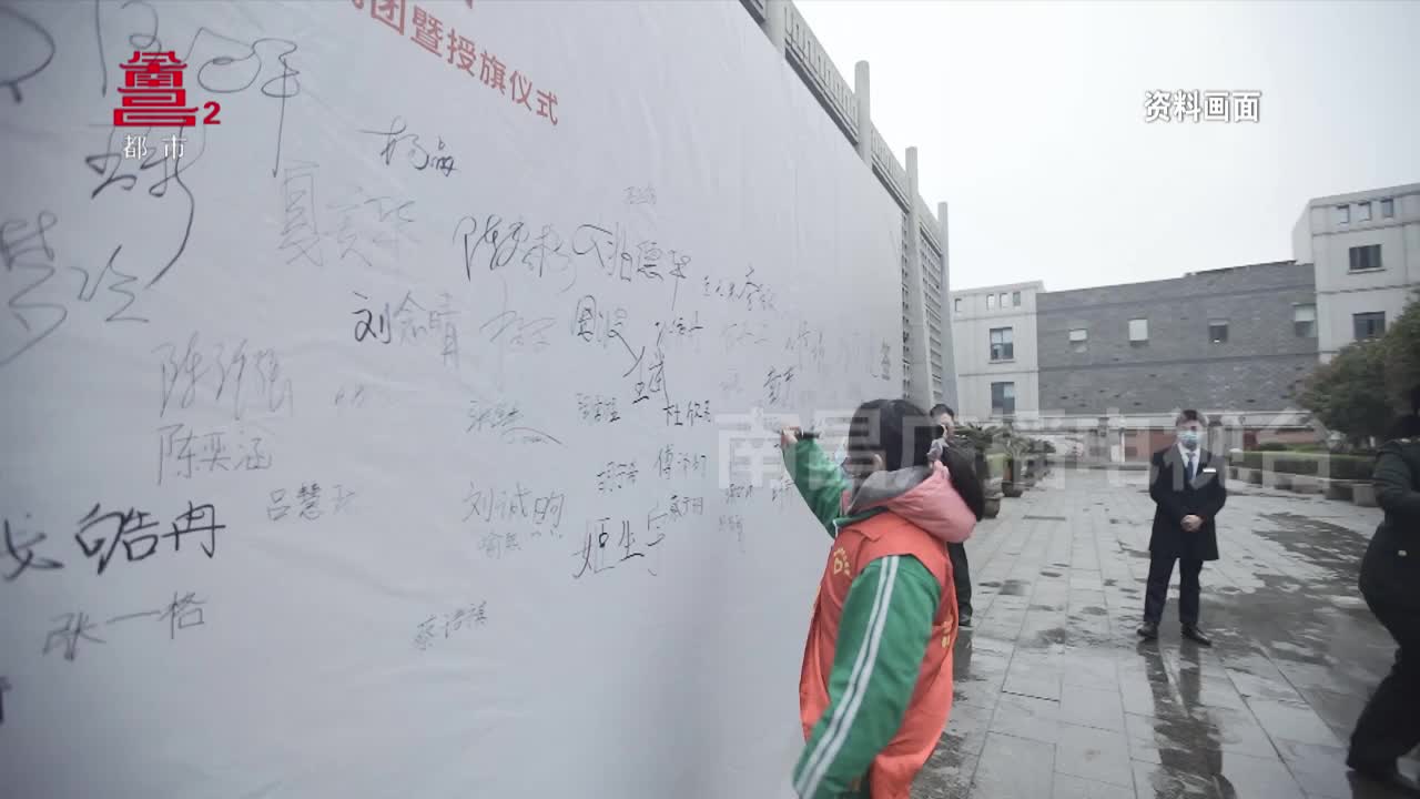 南昌八一起义纪念馆“军旗升起的地方 红色故事百人团”获全省一等奖