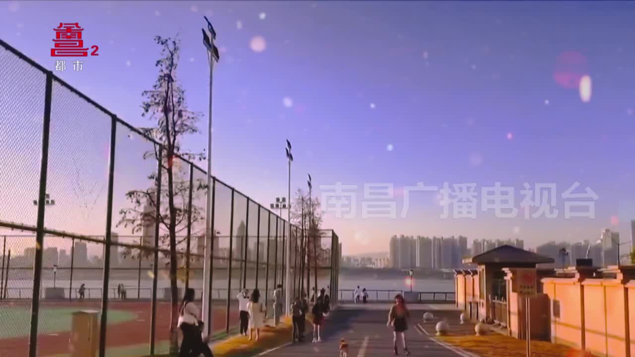 这个秋天 总要去趟朝阳江滩公园看“海”吧