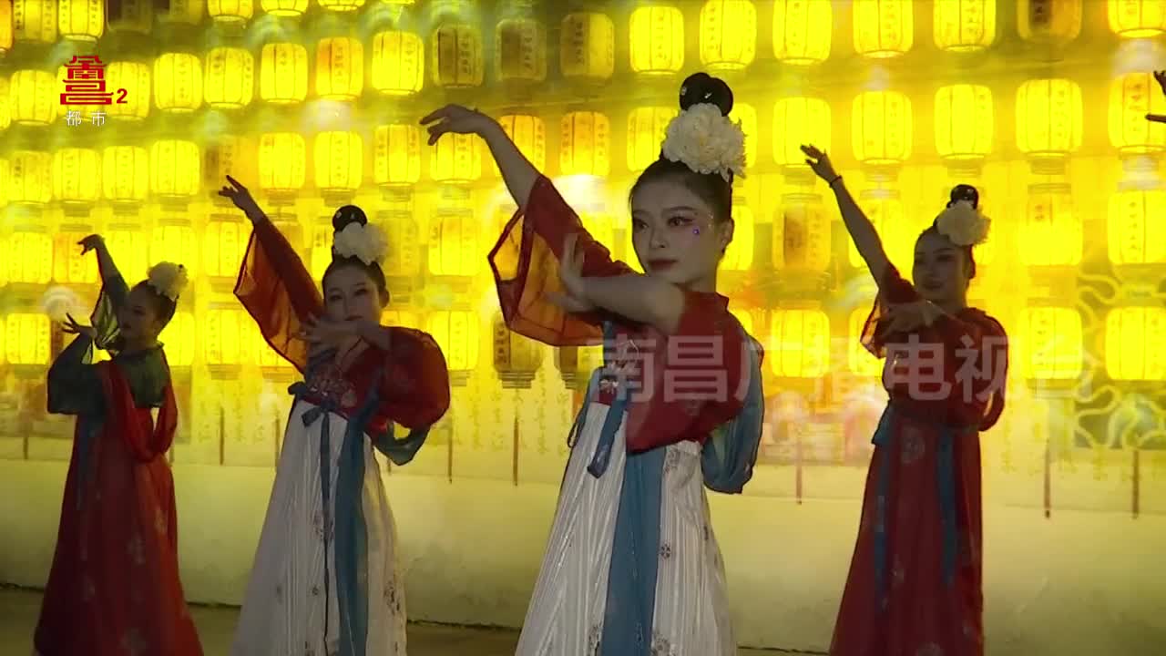 一眼千年 滕王阁前上演 “江西诗派”经典诗会